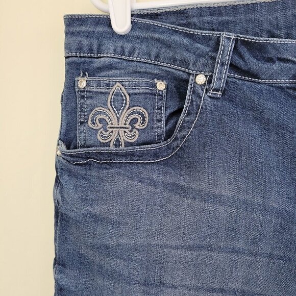 Earl Jean Rhinestone Embroidery Embellished Capri Denim Blue Women's Size 18W - Picture 4 of 9